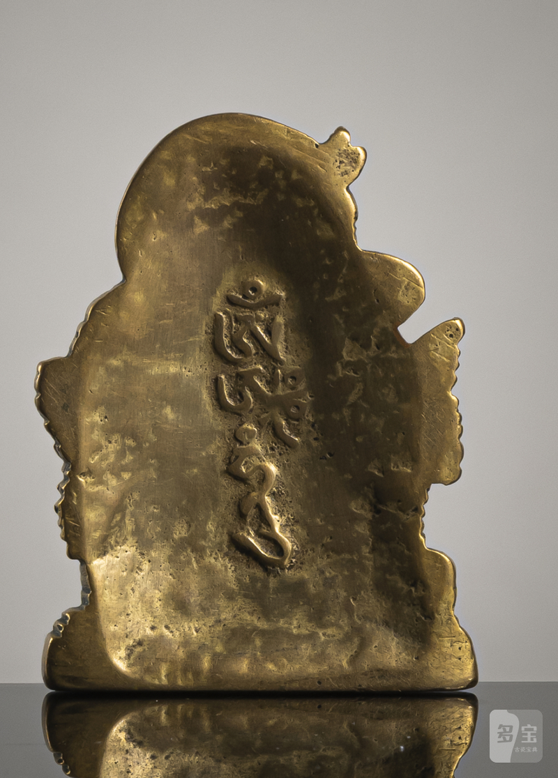 A BRONZE PLAQUE DEPICTING JAMBHALA - 图2